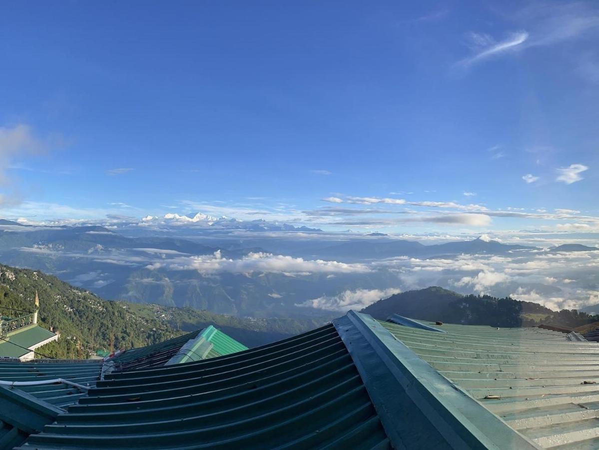The Village Den , B&B Darjeeling Дарджилинг Экстерьер фото